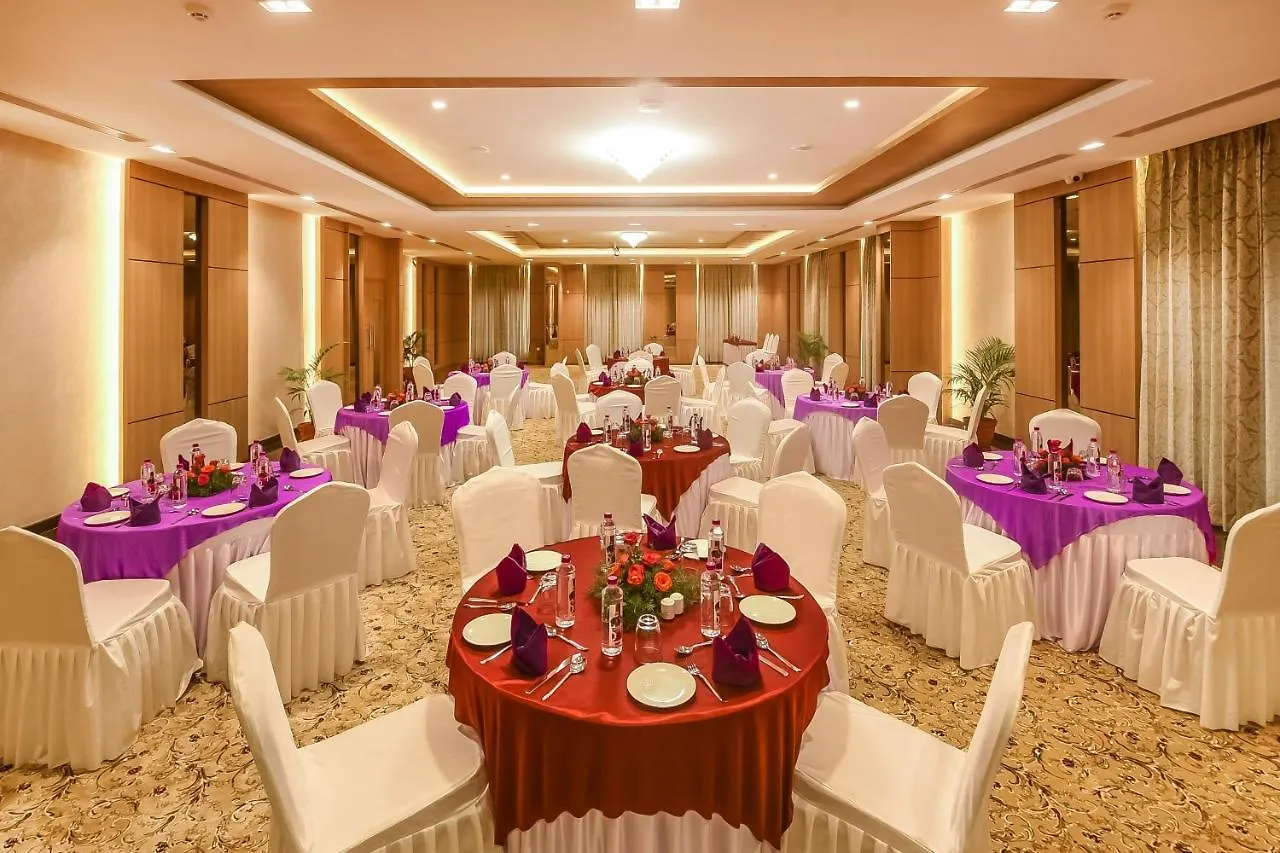 Emerald Clarks Inn Suites Mysore Hotel