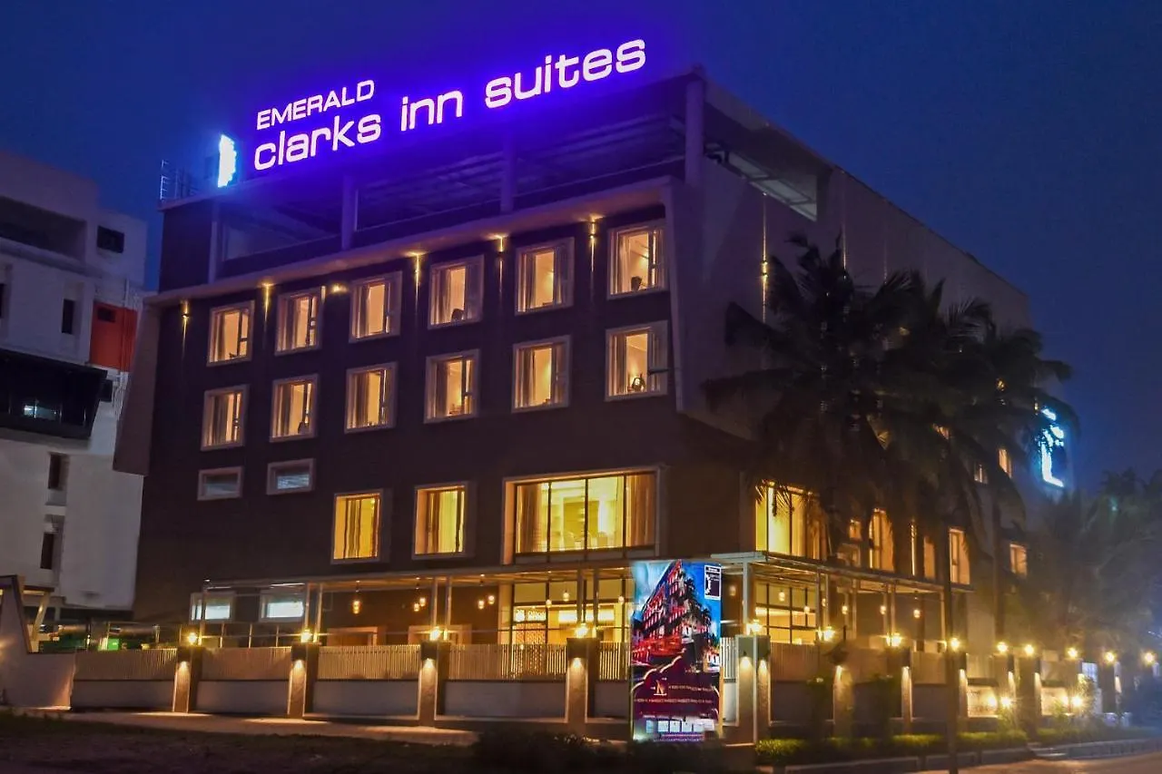 Emerald Clarks Inn Suites Maisúr 4*,  Indie